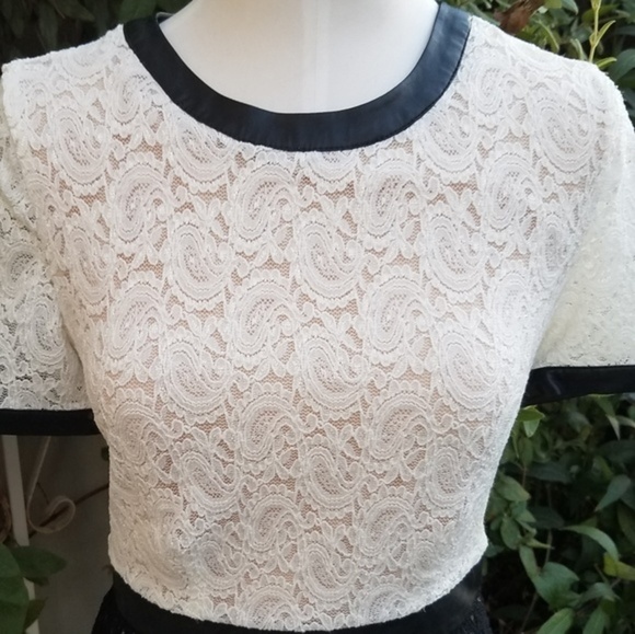 W118 by Walter Baker - Picture 3 of 6